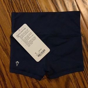 Ivivva Rhythmic shorts *High low*